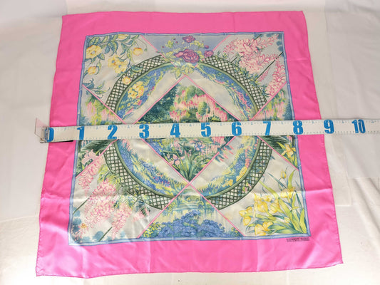 HERMES Carre Hermes Scarf GIVERNY Pink Scarf