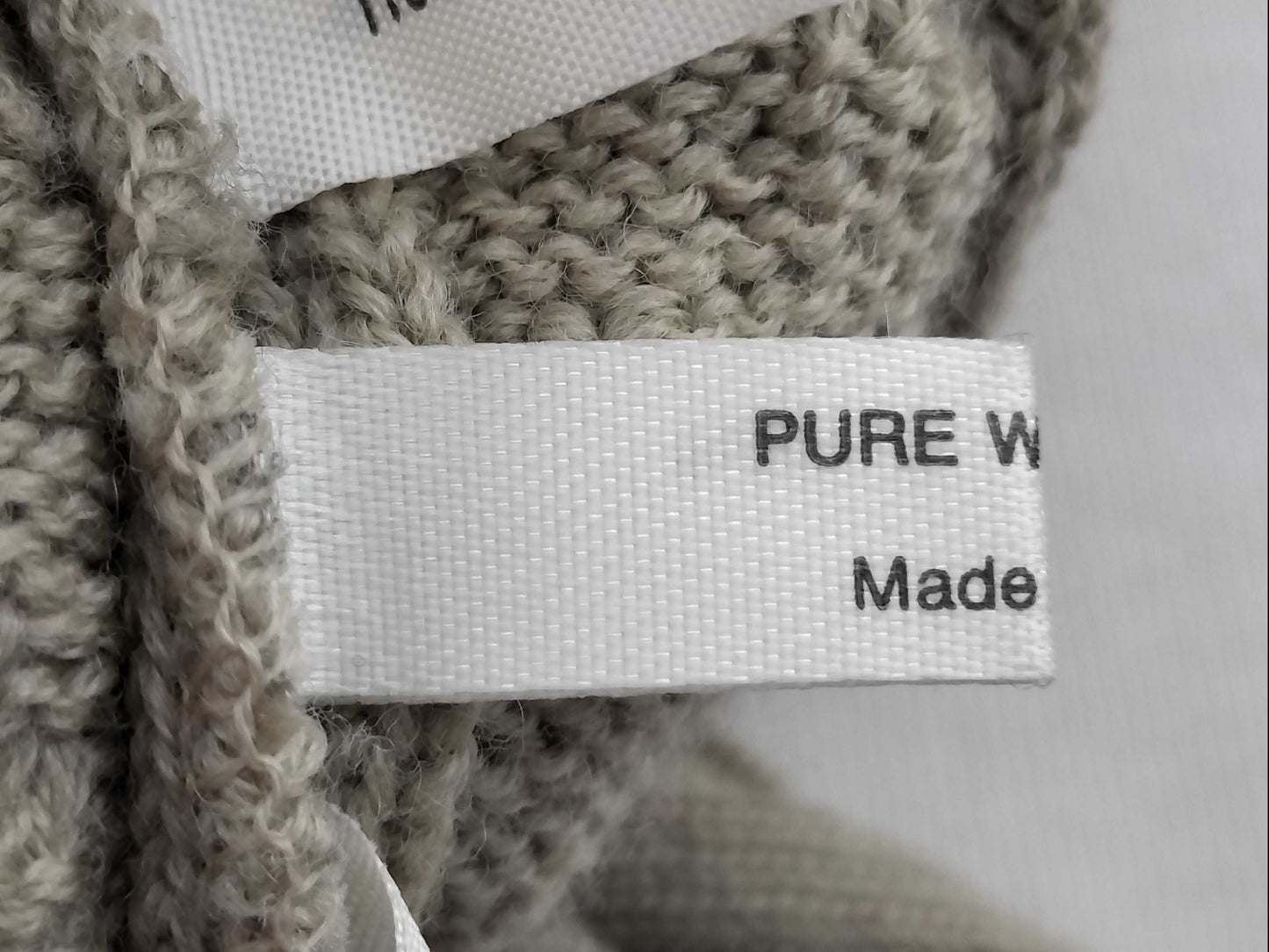 CELINE CELINE Triomfu Gold Button Cable Knitted Cardigan Cardigan