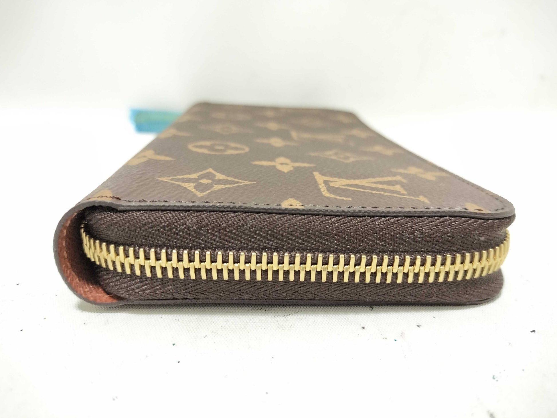 LOUIS VUITTON Monogram Vuitton Monogram Zippy Wallet M42616 RFID Wallet