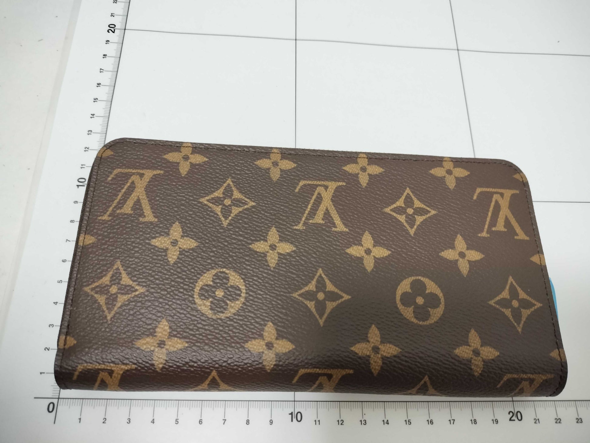 LOUIS VUITTON Monogram Vuitton Monogram Zippy Wallet M42616 RFID Wallet
