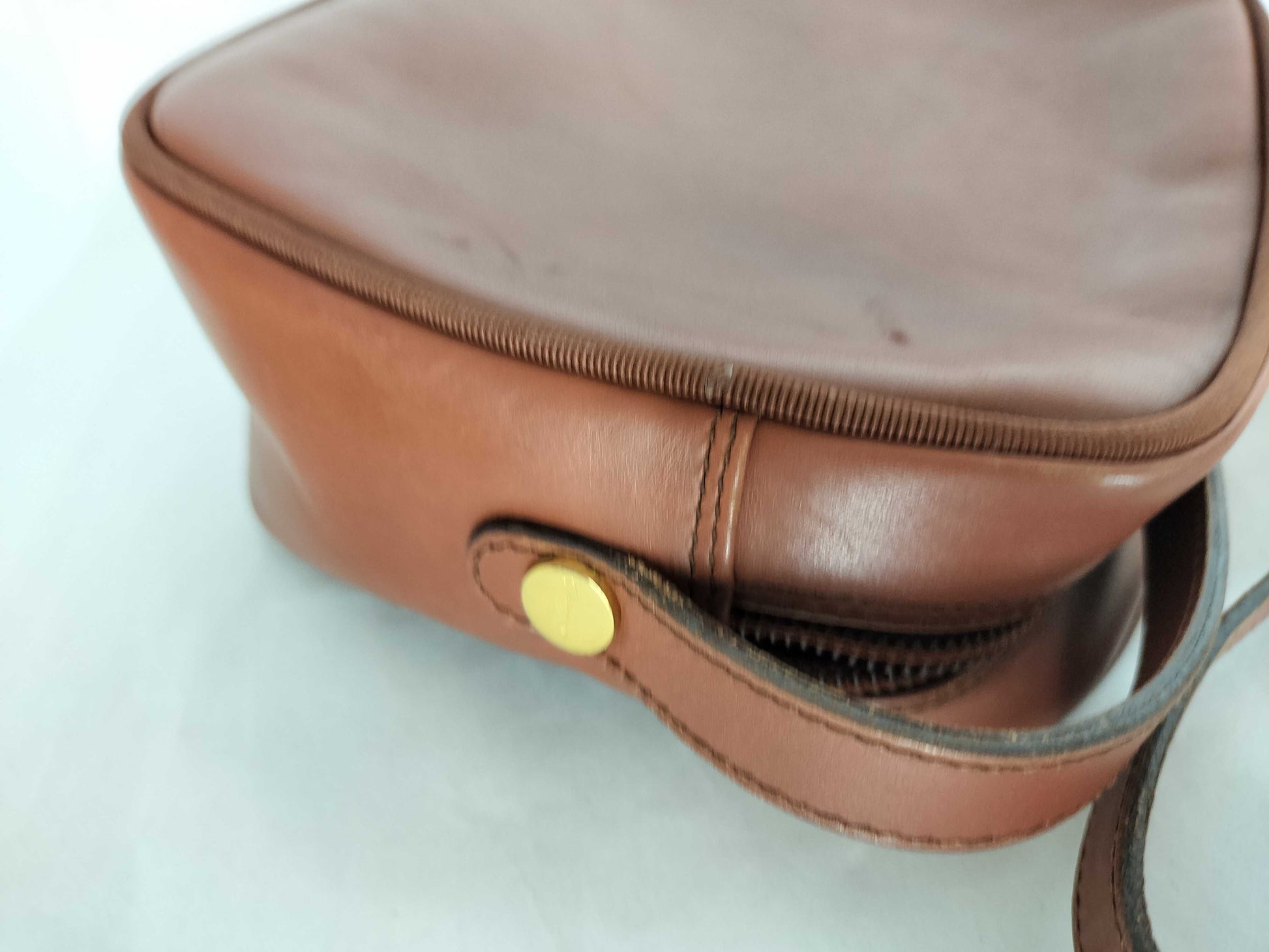 Salvatore Ferragamo Vala Ferragamo Vala Shoulder Brown Shoulder Bag