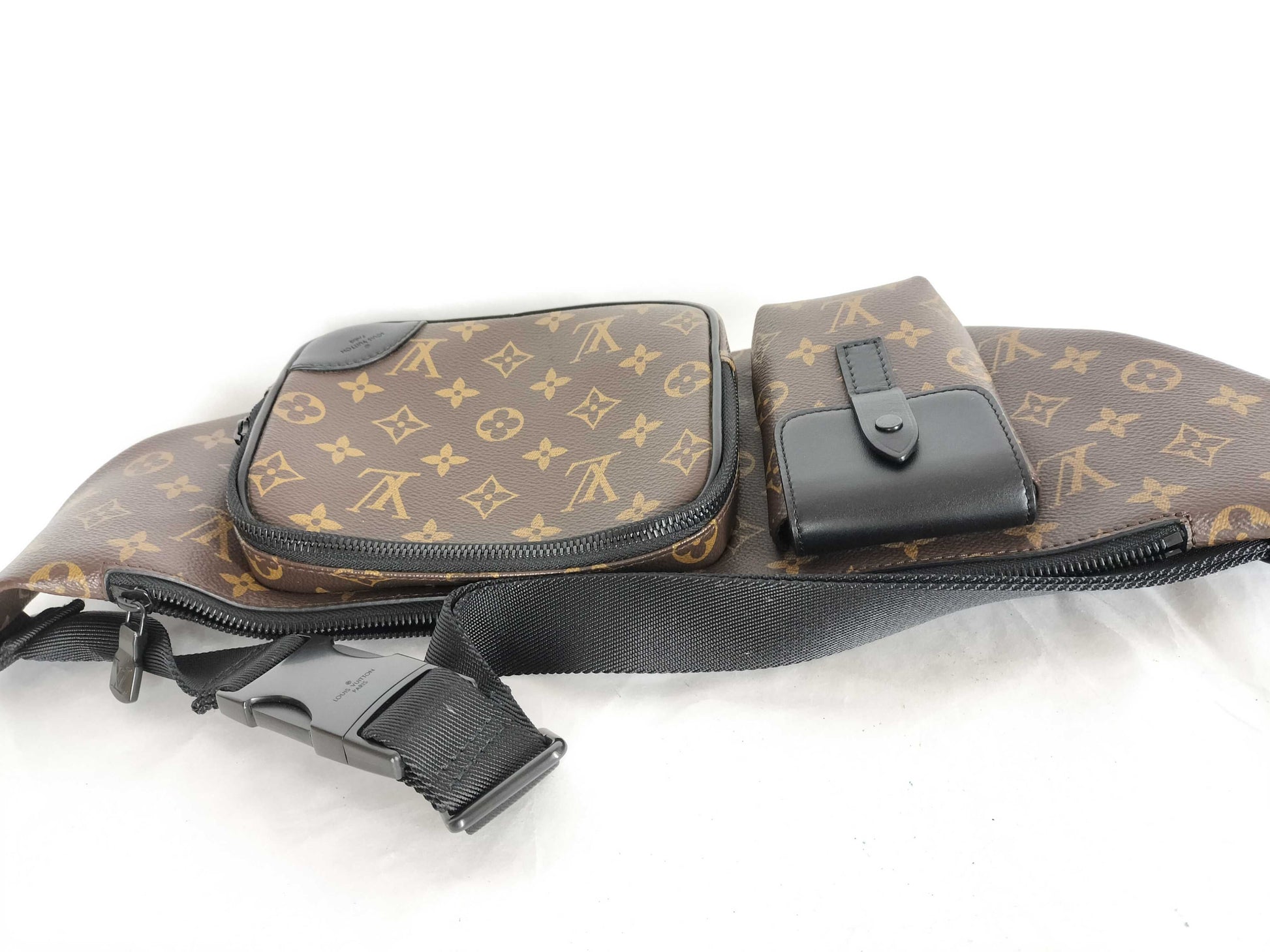 LOUIS VUITTON Monogram LV Monogram Body Bag Waist Bag