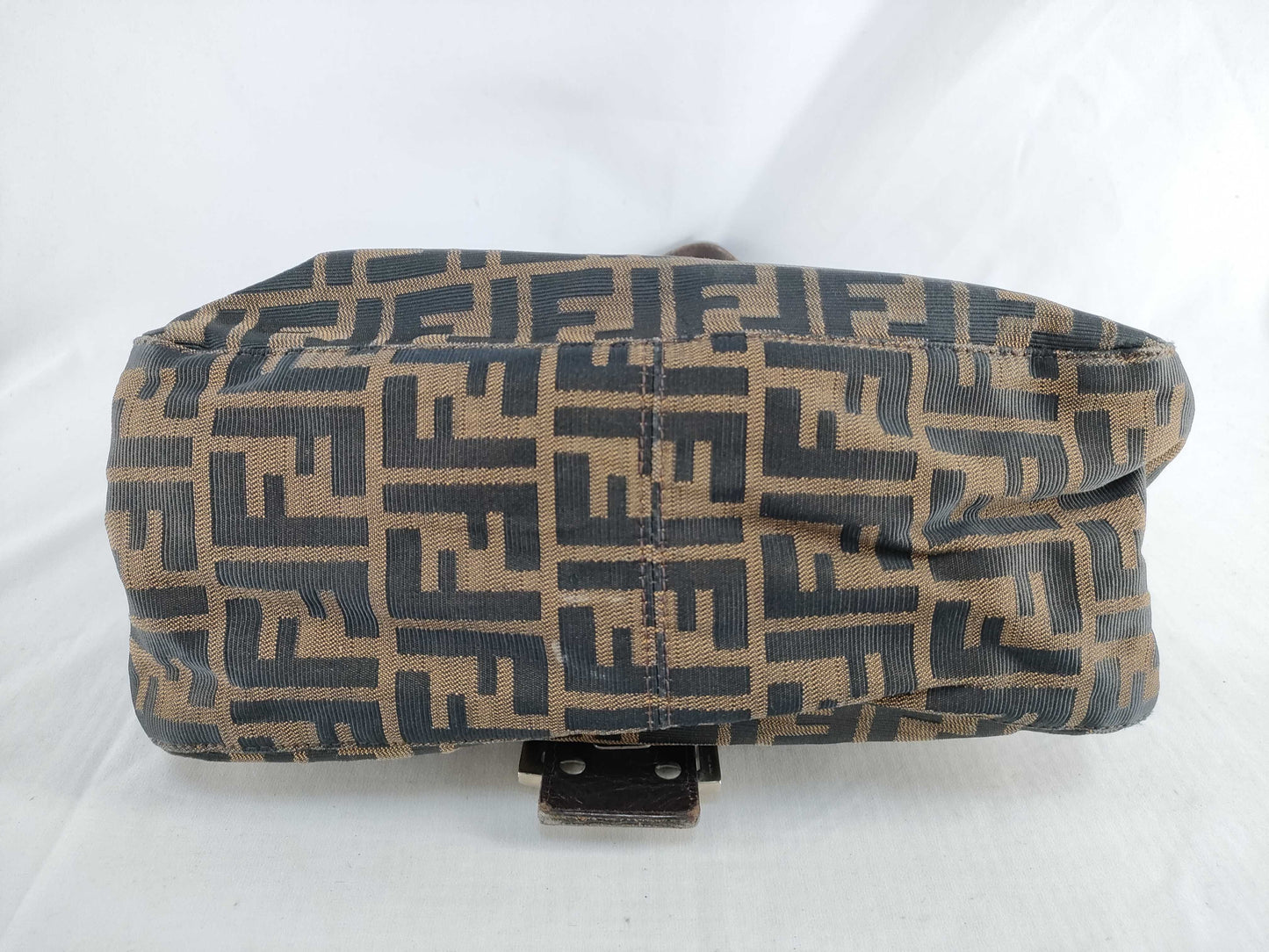 FENDI FENDI Fendi Mamma Bucket Bag Shoulder Bag