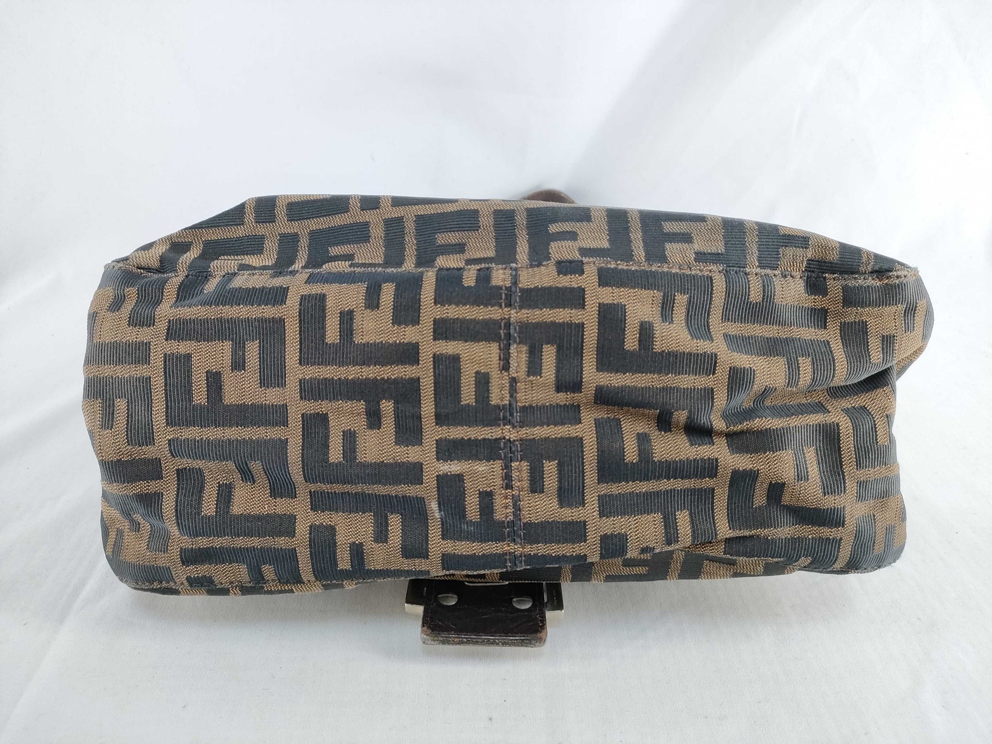 FENDI FENDI Fendi Mamma Bucket Bag Shoulder Bag