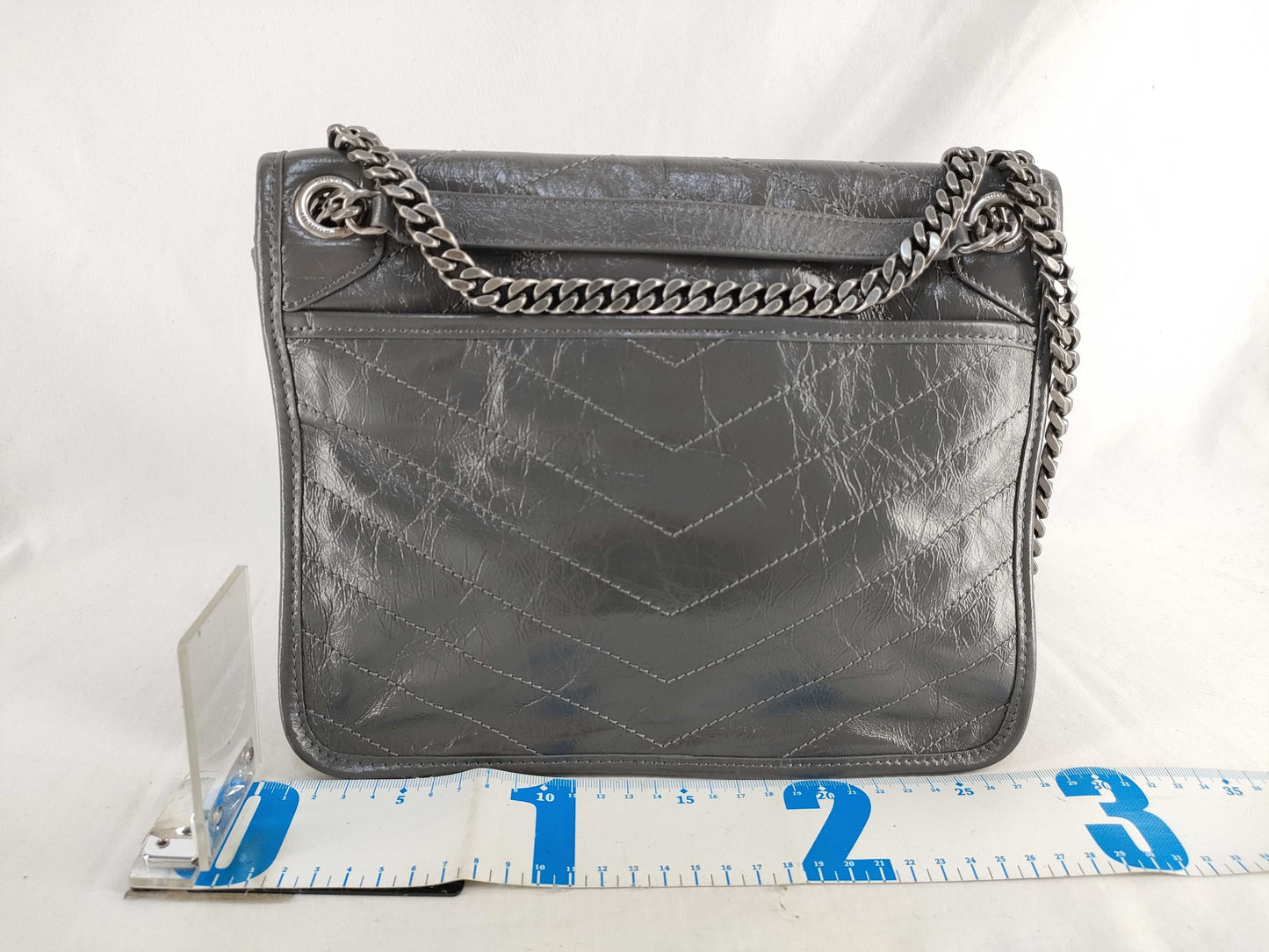 SAINT LAURENT Exquisite SAINT LAURENT Niki YSL Logo Chain Shoulder Bag Grey Shoulder Bag