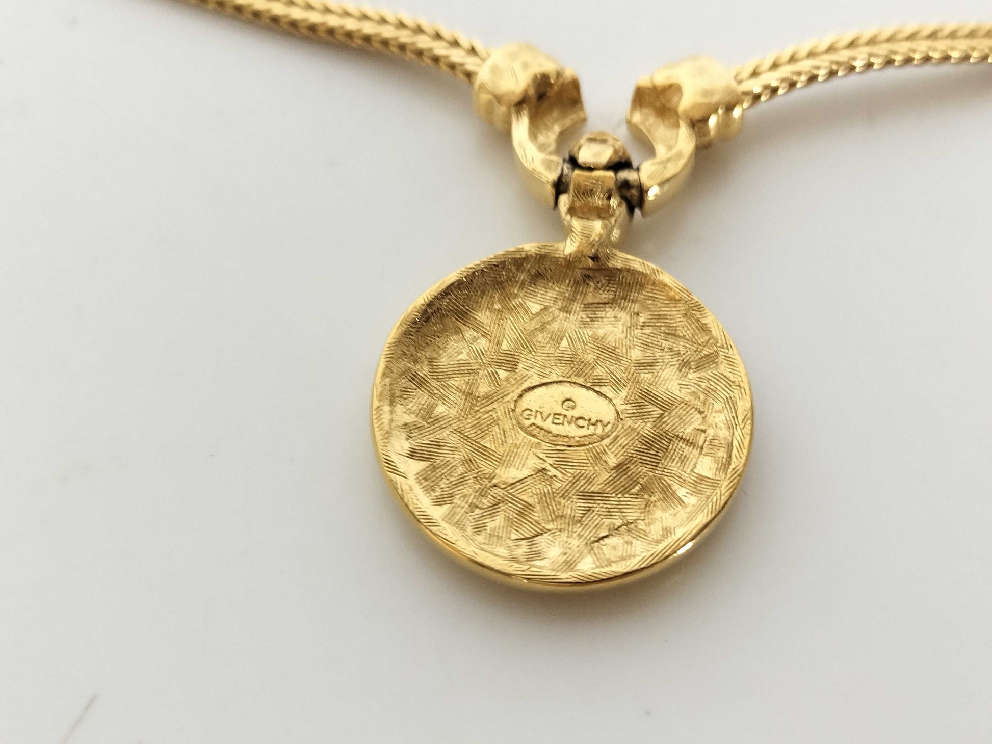GIVENCHY Givenchy Necklace Necklace