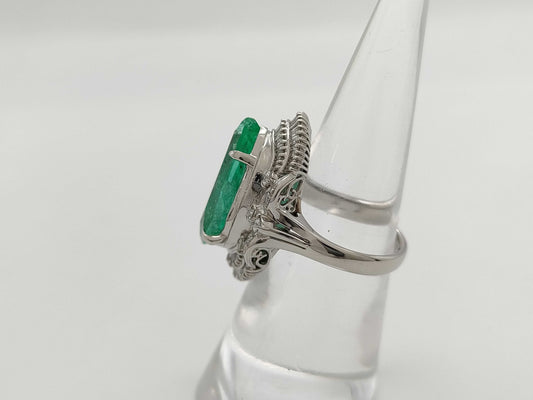 E7.09ct D1.18ct PT900 12.2g Ring