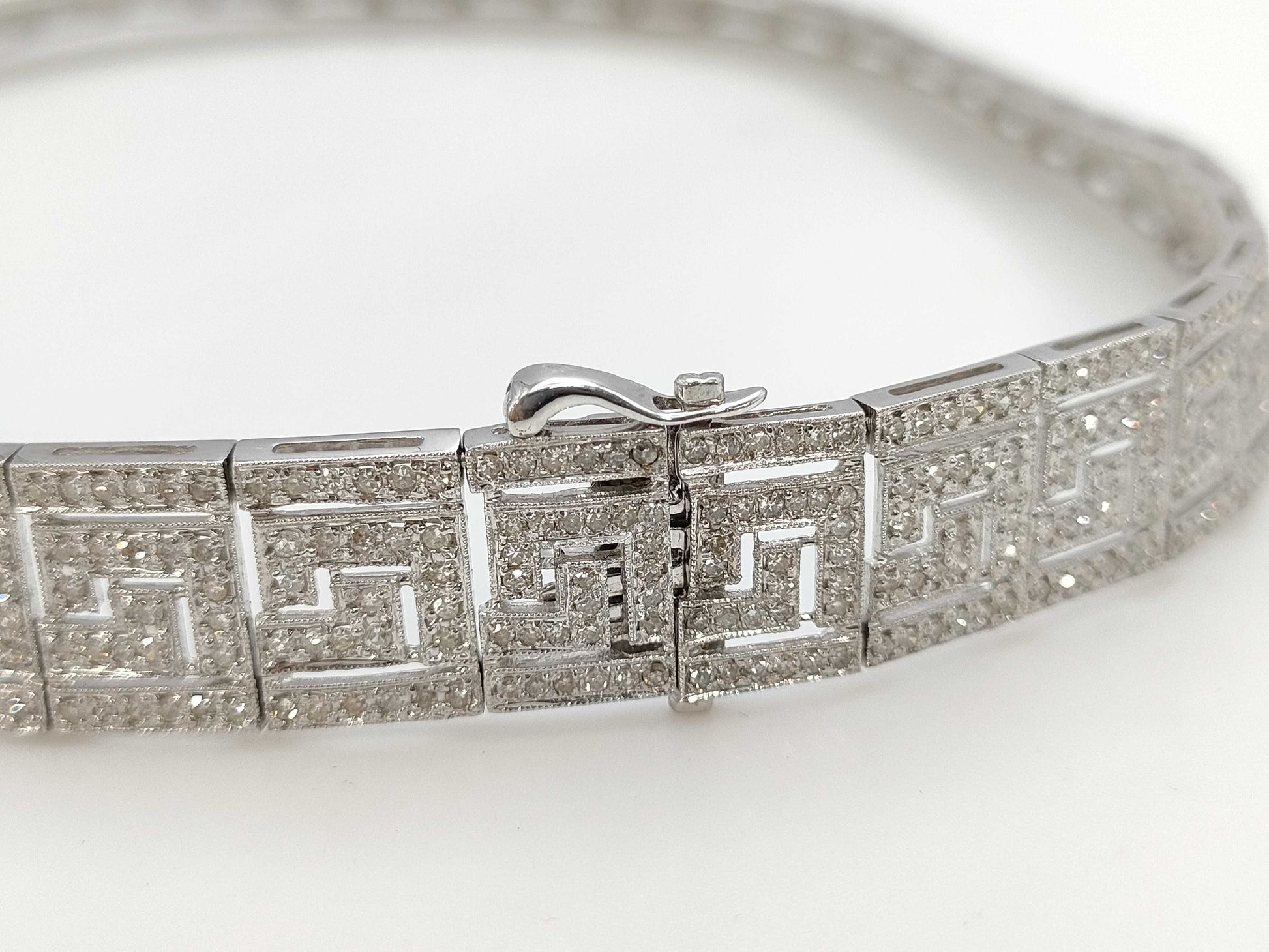 D13.5ct 750 63.5g Necklace