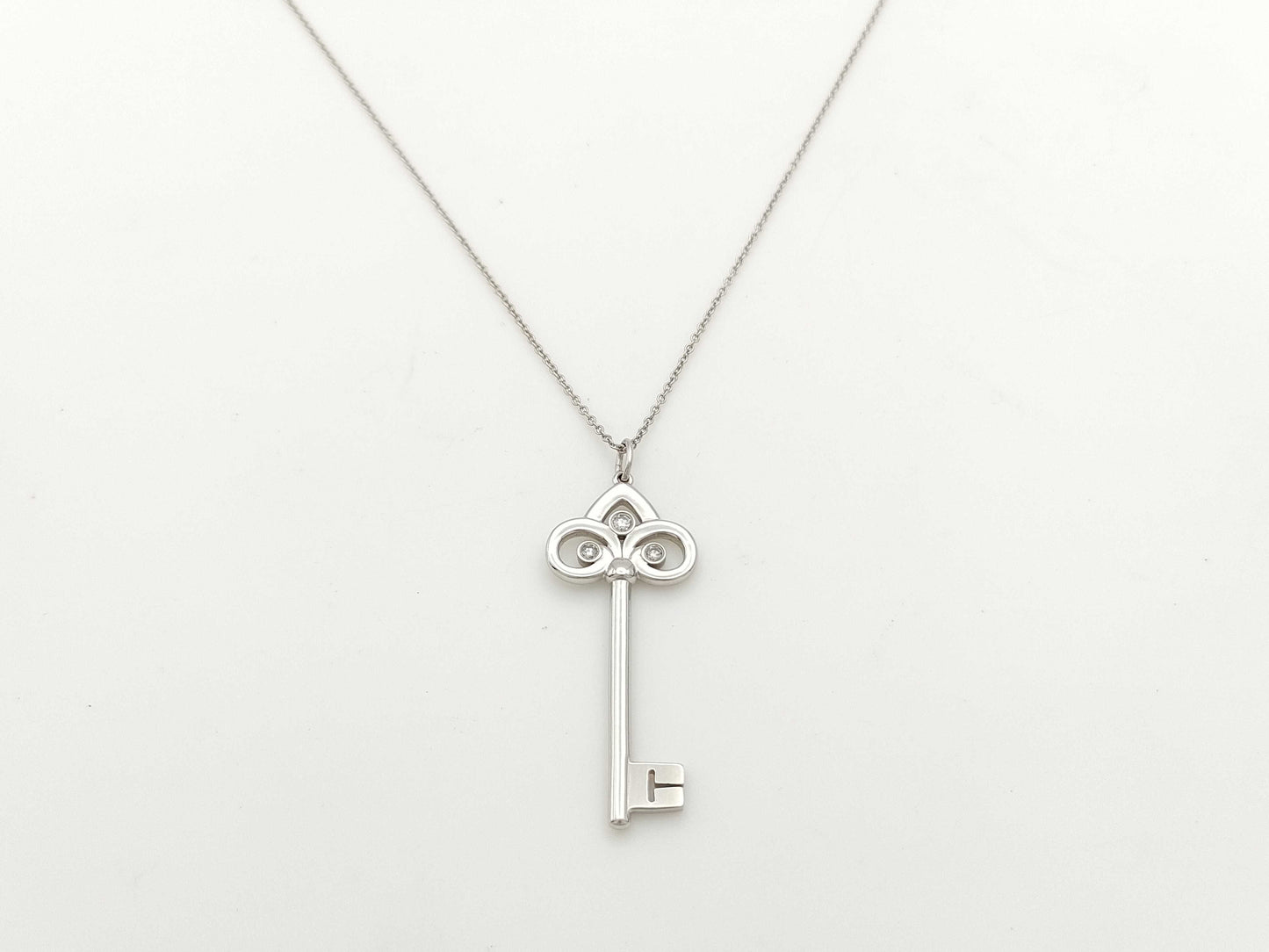 Tiffany & Co. Crownkey 3PD WG AU750 6.4g Necklace