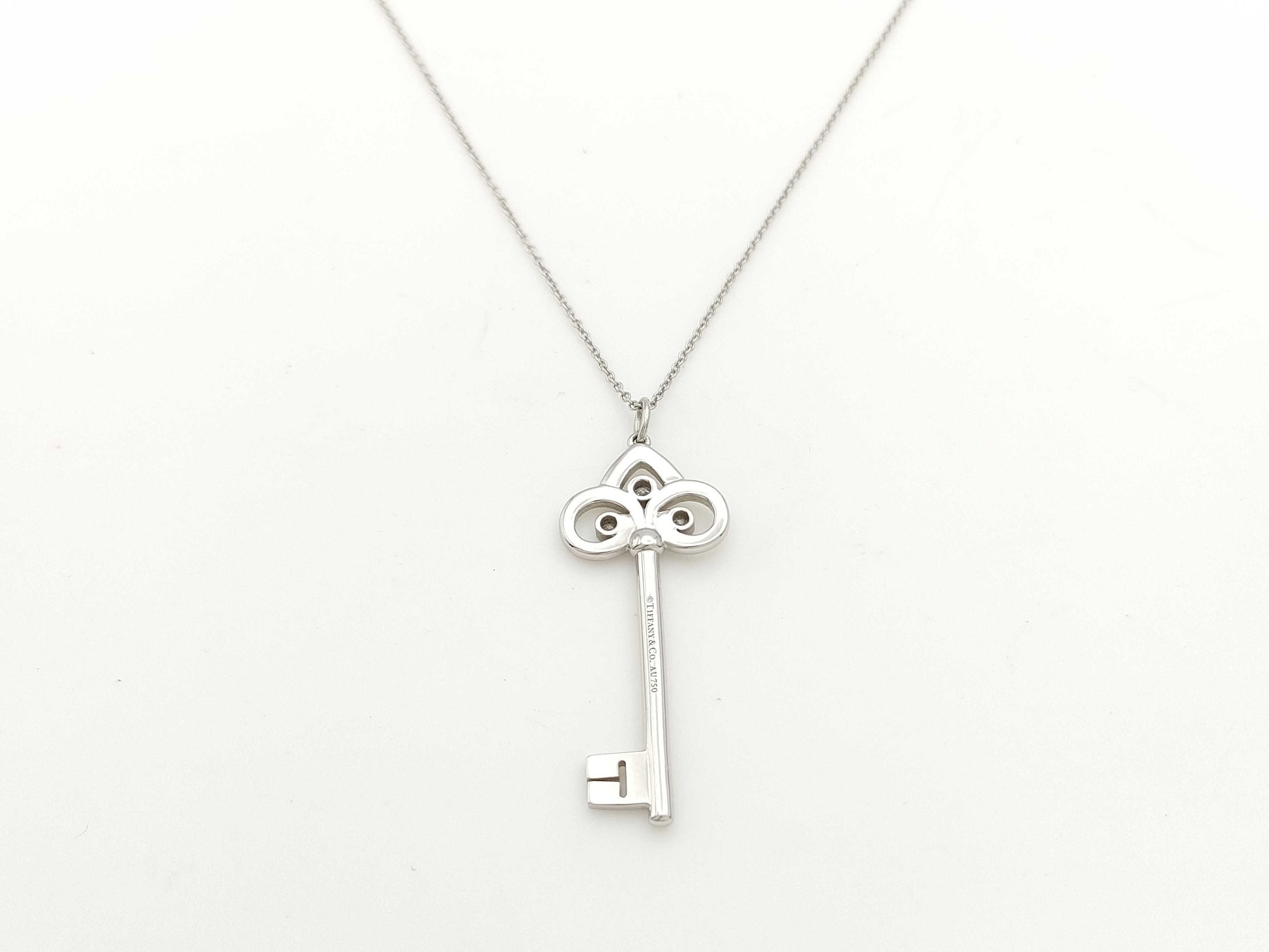 Tiffany & Co. Crownkey 3PD WG AU750 6.4g Necklace
