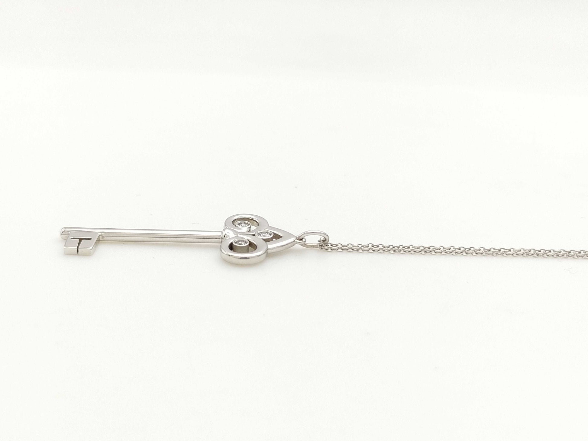 Tiffany & Co. Crownkey 3PD WG AU750 6.4g Necklace