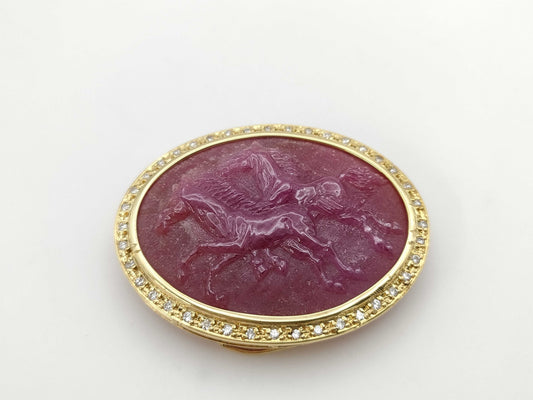Colored stone 59.51ct D0.371ct K18 19.5g brooch
