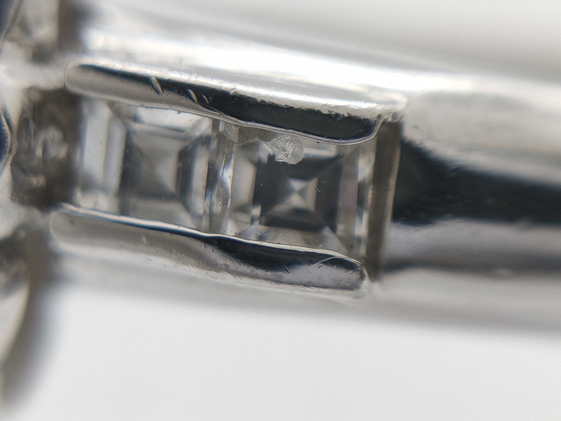OP3.17ct D0.85ct PT900 8.1g Ring