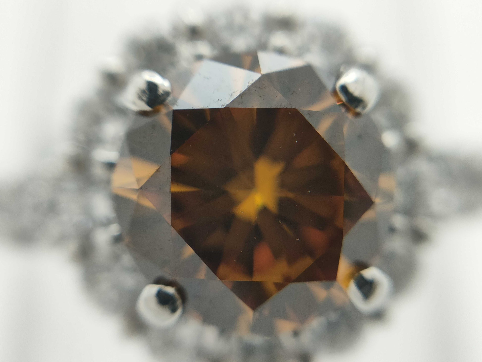 D1.418ct FD0.82ct PT900 5.8g Ring