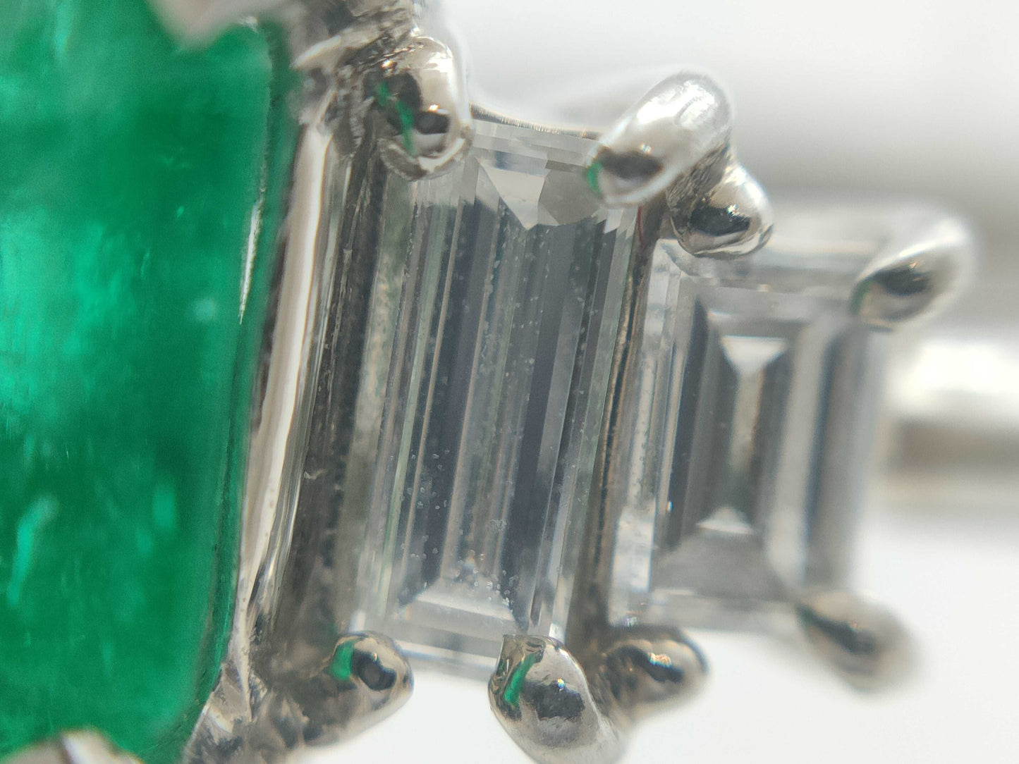 E1.26ct D0.33ct Pt900 4.8g Ring