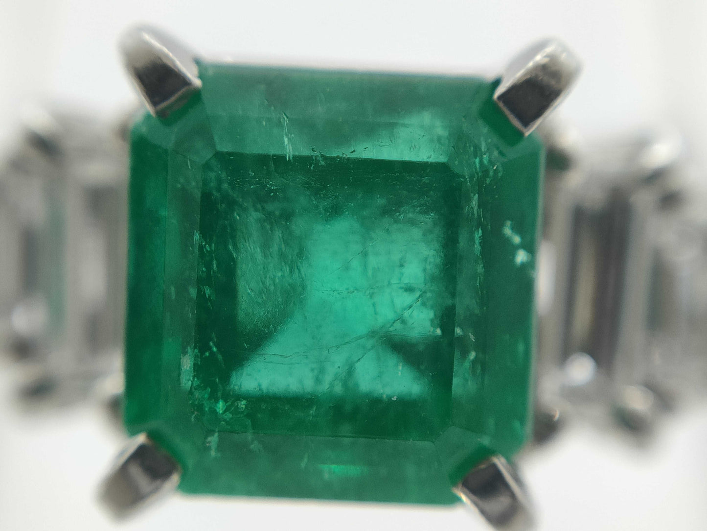 E1.26ct D0.33ct Pt900 4.8g Ring