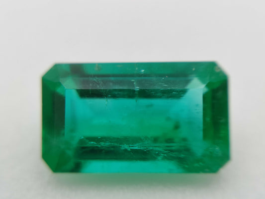 E0.428/0.964ct Colored stone / loose