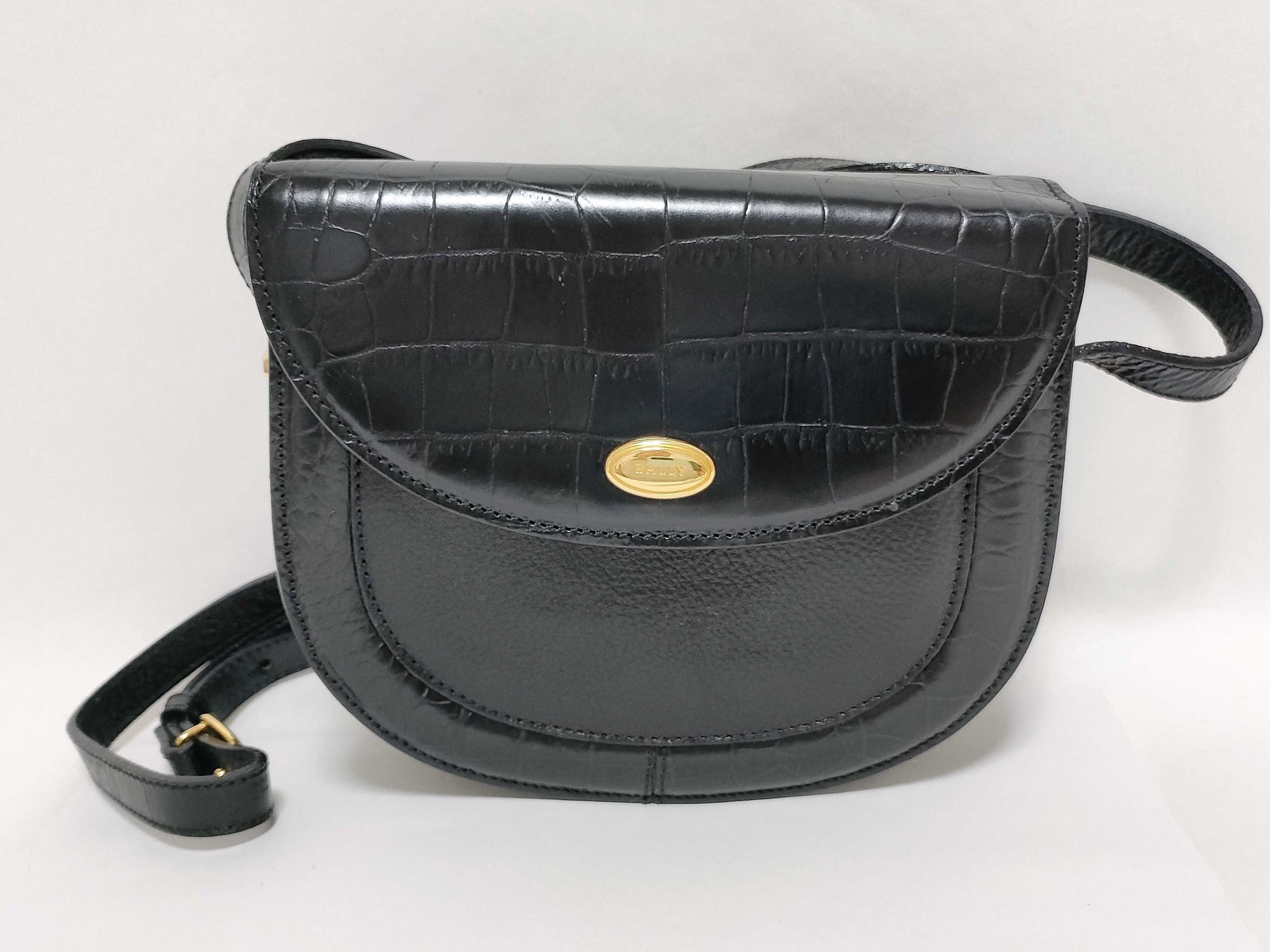 BALLY BALLY Shoulder Bag Leather Black Gold Fittings Shoulder Bag