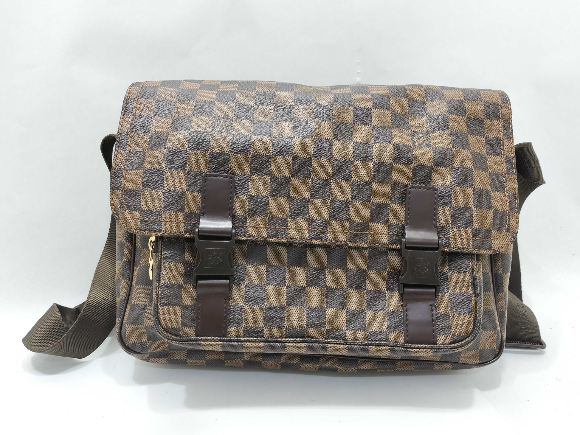 LOUIS VUITTON Damier Louis Vuitton Melville Shoulder Bag Damier Brown Shoulder Bag