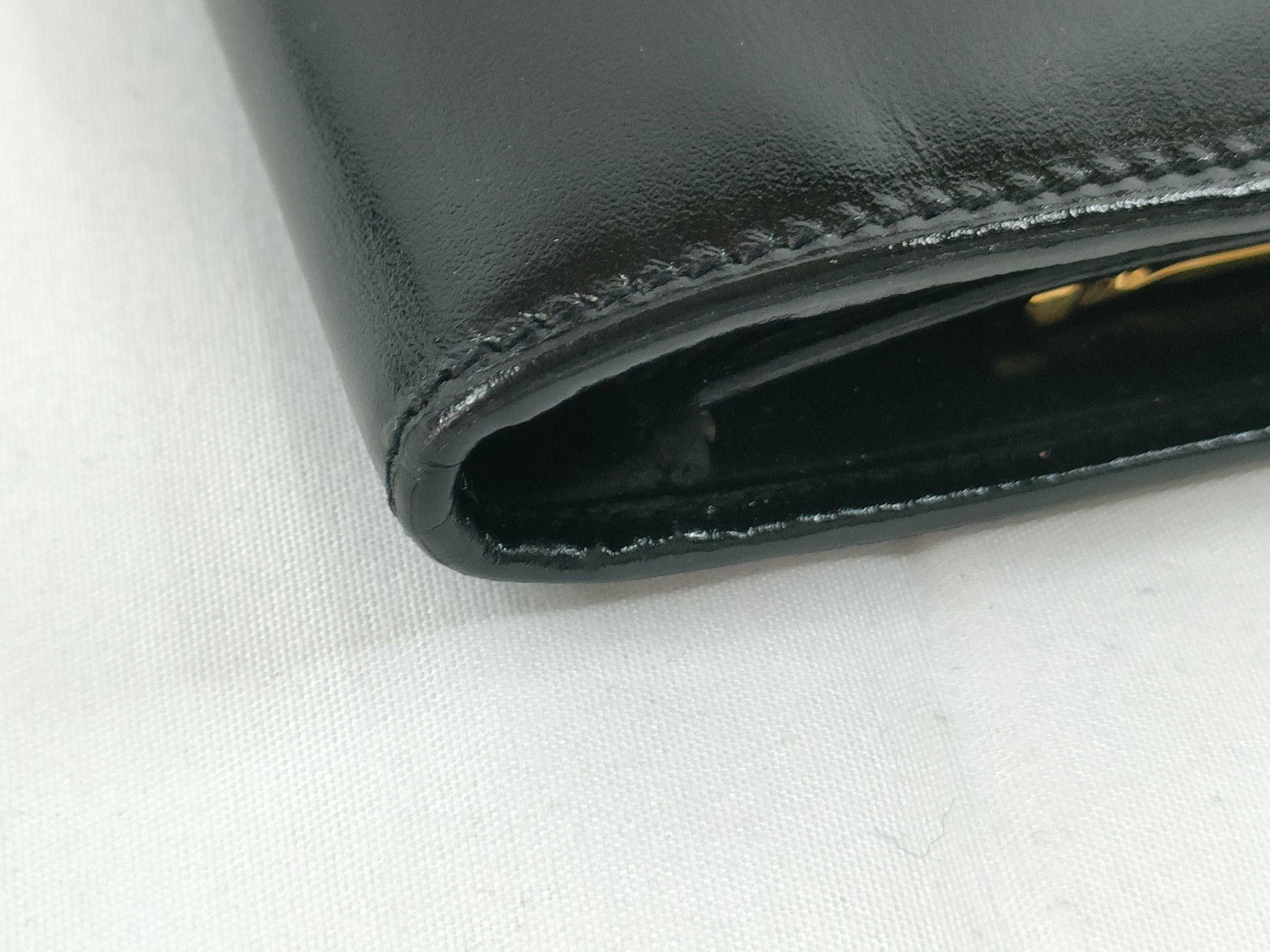 GUCCI GUCCI G Logo Leather Mouth Bi-Fold Wallet 035.2031 Black Wallet