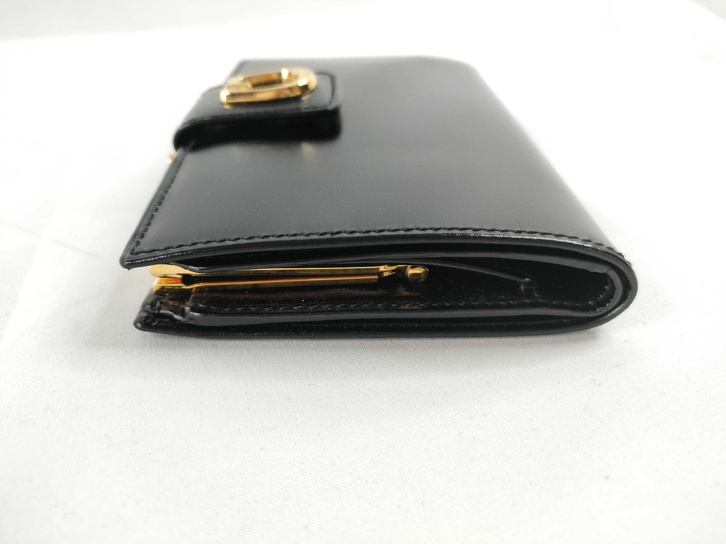 GUCCI GUCCI G Logo Leather Mouth Bi-Fold Wallet 035.2031 Black Wallet