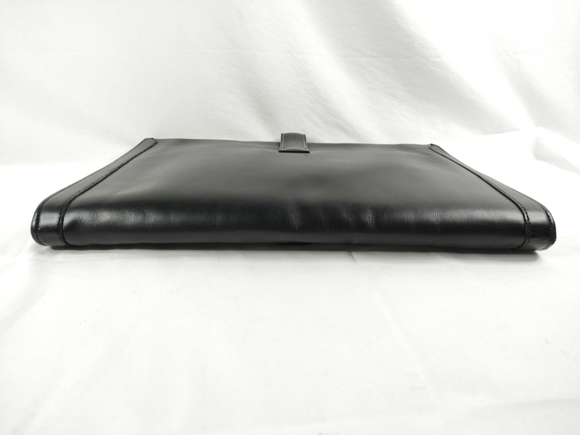 HERMES HERMES Jije GM Leather Clutch Bag Second Bag 〇P Engraved Black W34cm Clutch Bag