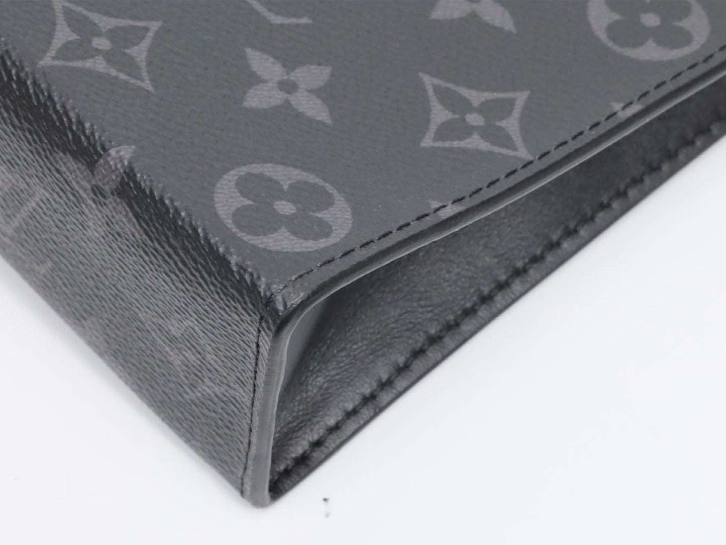 LOUIS VUITTON Pochette Voiage MM M80914 Shoulder Bag