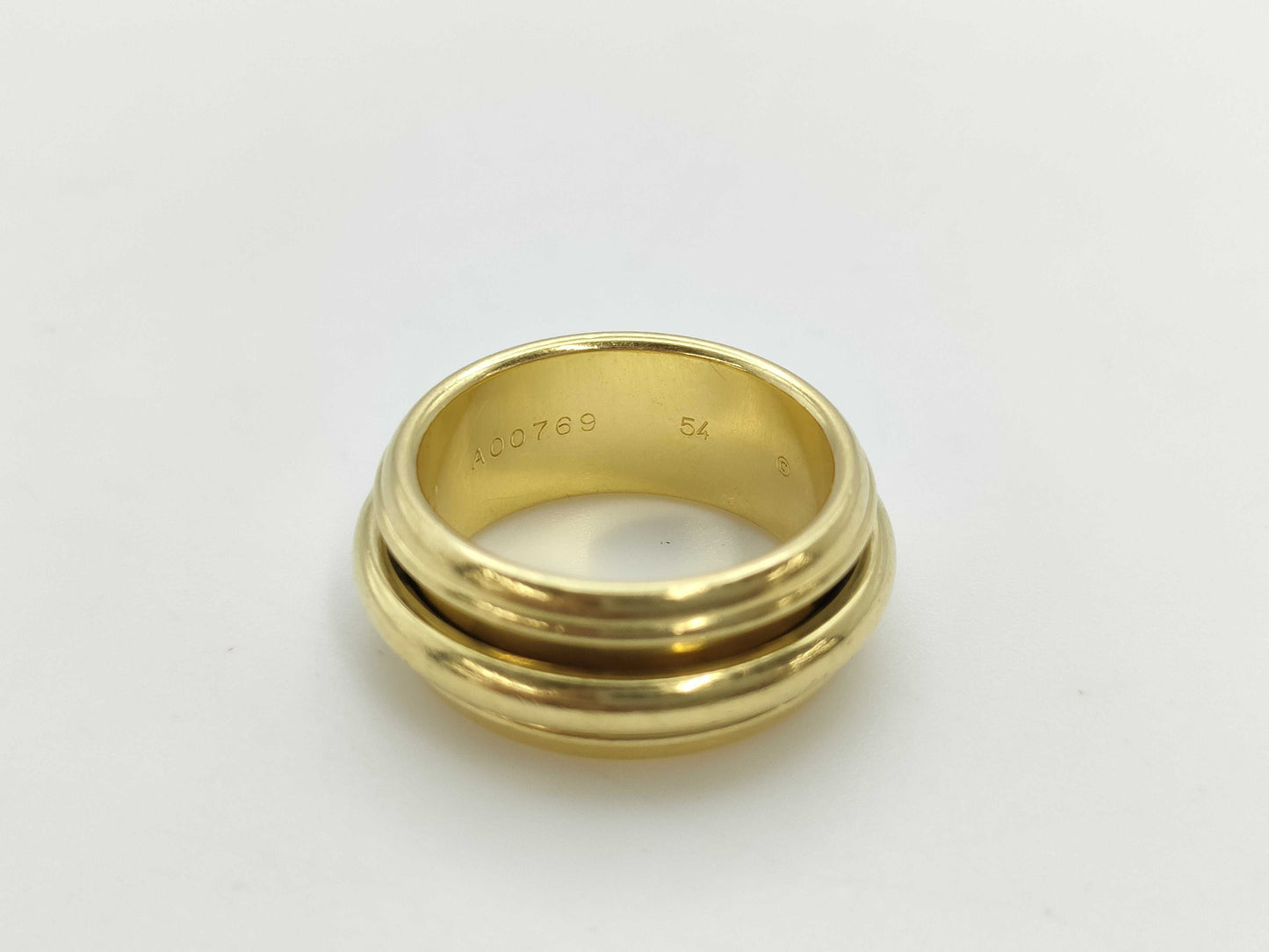 PIAGET Posetion #54 750 13.8g Ring