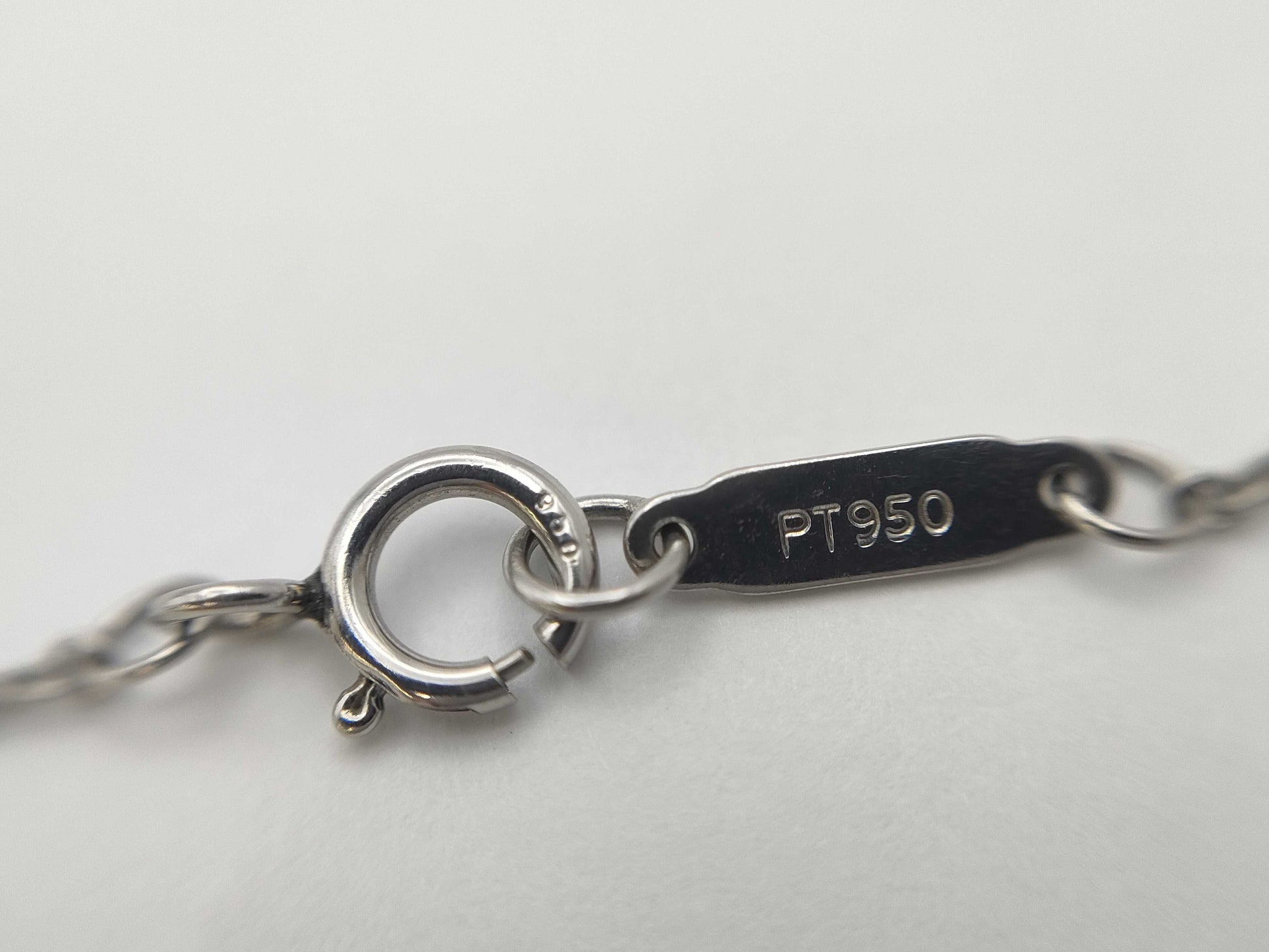 Tiffany&Co. Floral Motif 4PD PT950 3.4g Necklace