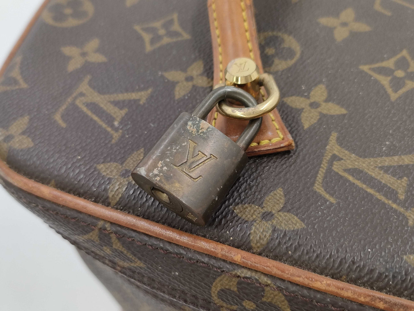 LOUIS VUITTON LOUIS VUITTON Monogram Mies Bag
