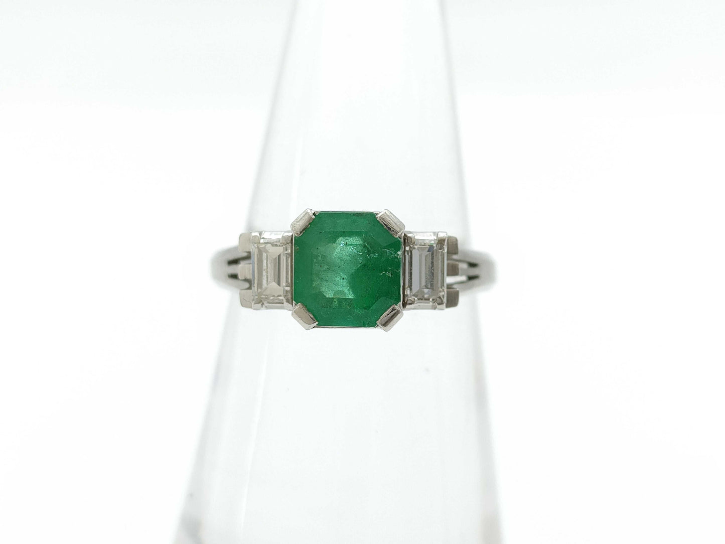 E1.30ct D0.32ct PM900 5.5g Ring