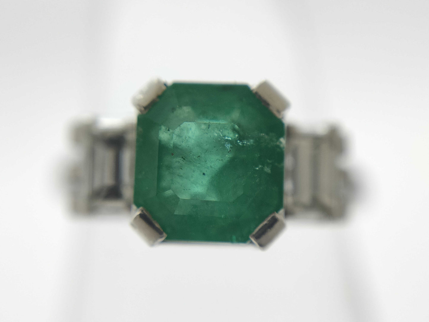 E1.30ct D0.32ct PM900 5.5g Ring