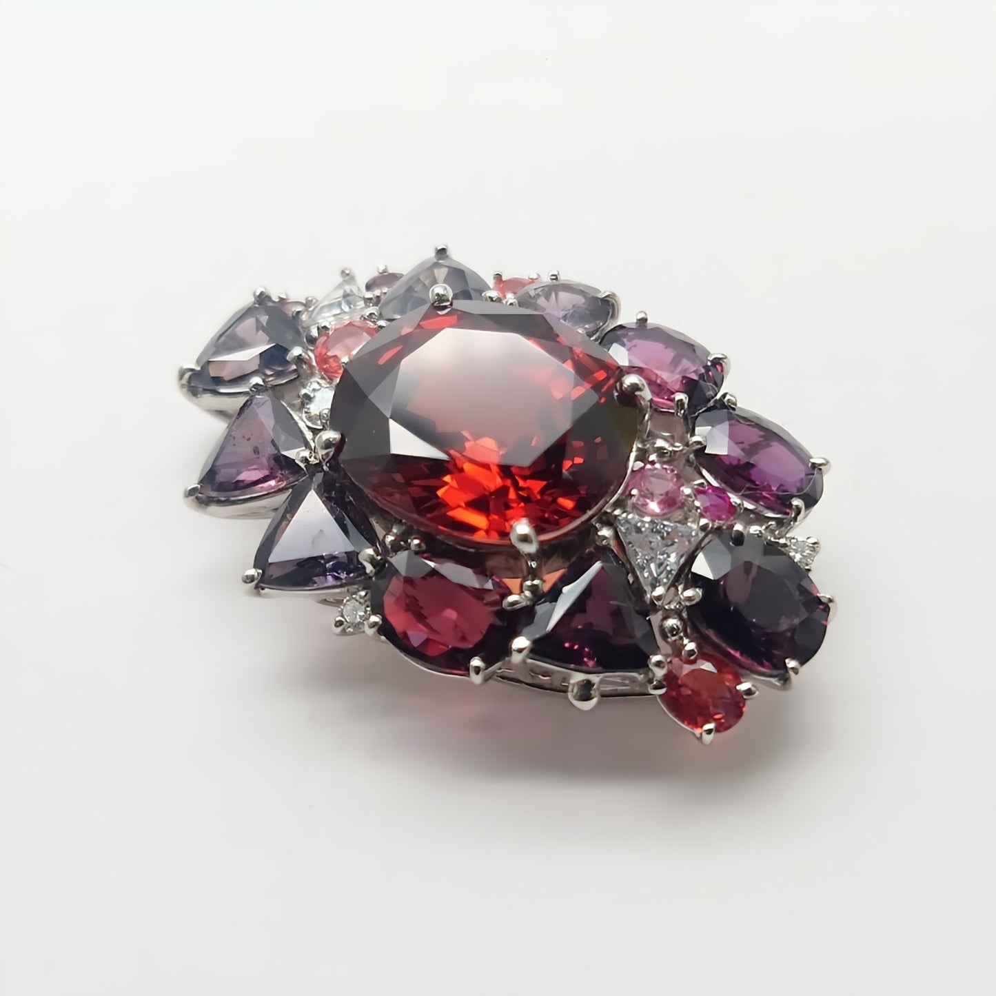 G13.40ct D0.09ct PT900 14.3g Pendant Top