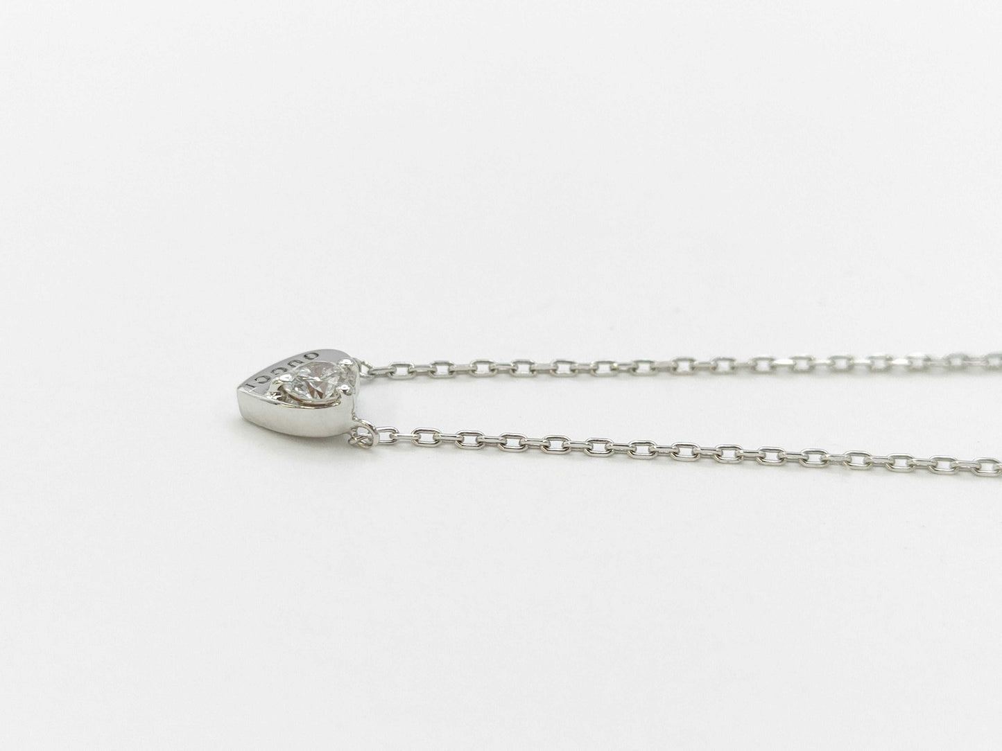 GUCCI Diamond WG AU750 2.0g Necklace