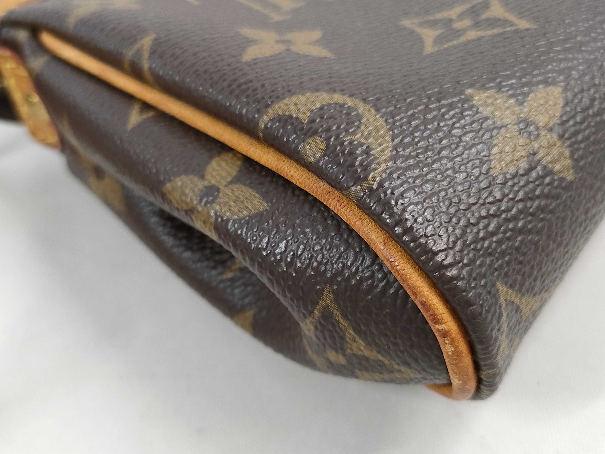 LOUIS VUITTON Monogram Eva M95567 Shoulder Bag