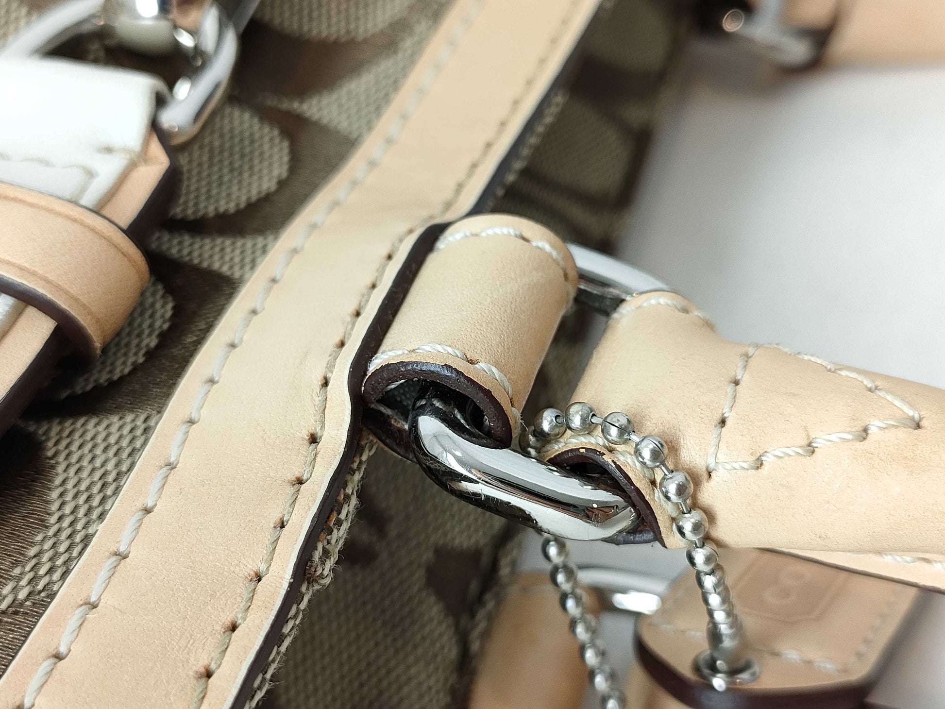 COACH Signature Signature Handbag