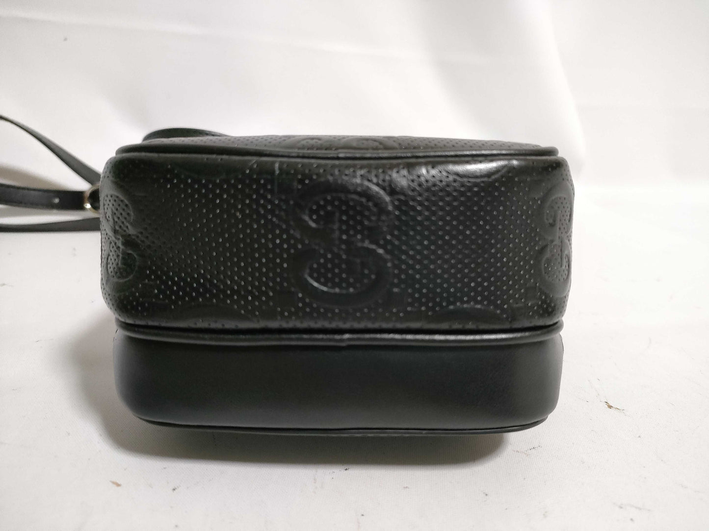 GUCCI Mini Shoulder GG Embossed Black 658553 Shoulder Bag