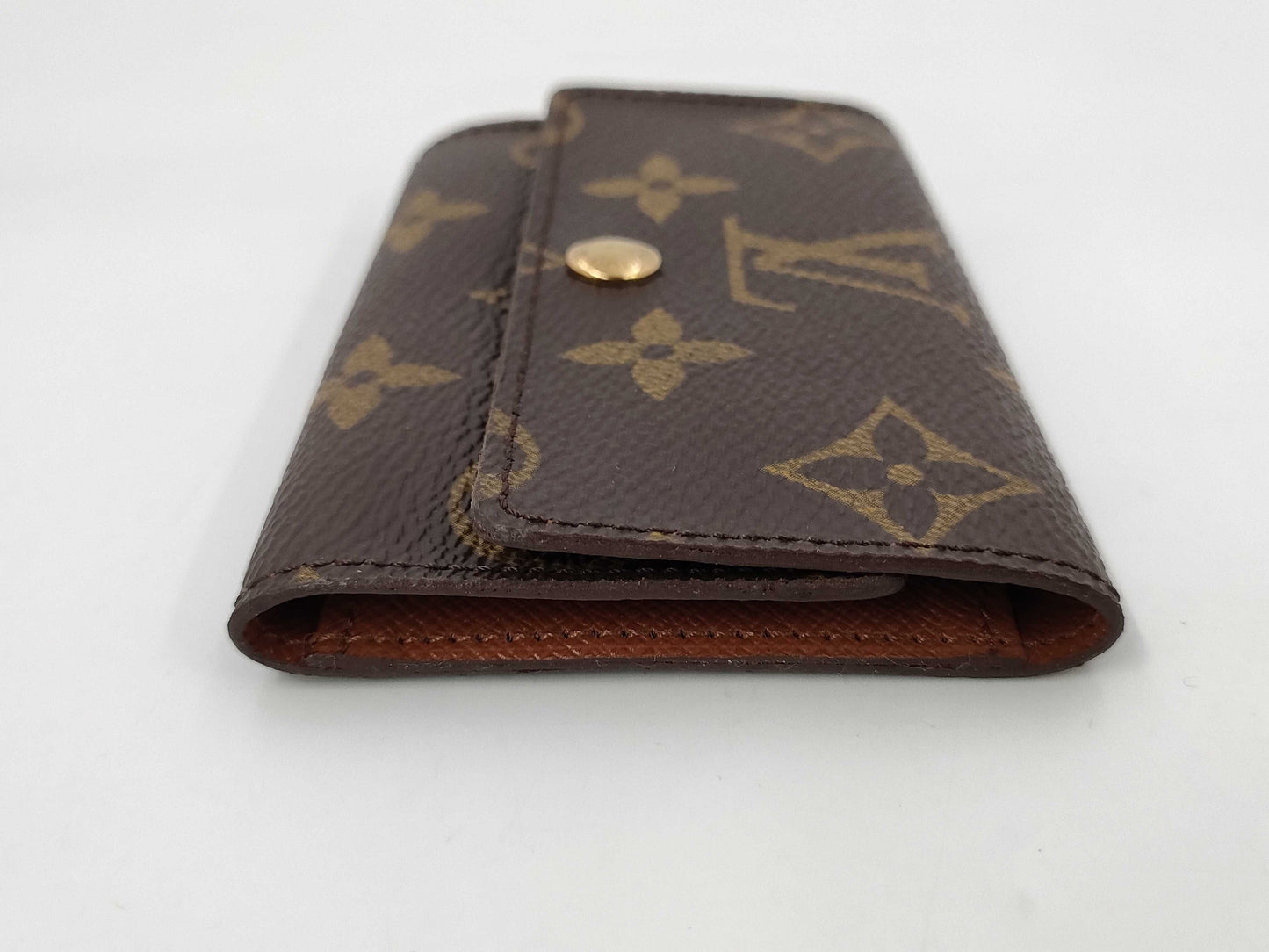 LOUIS VUITTON Murtikle 6 Keycase & Keychain