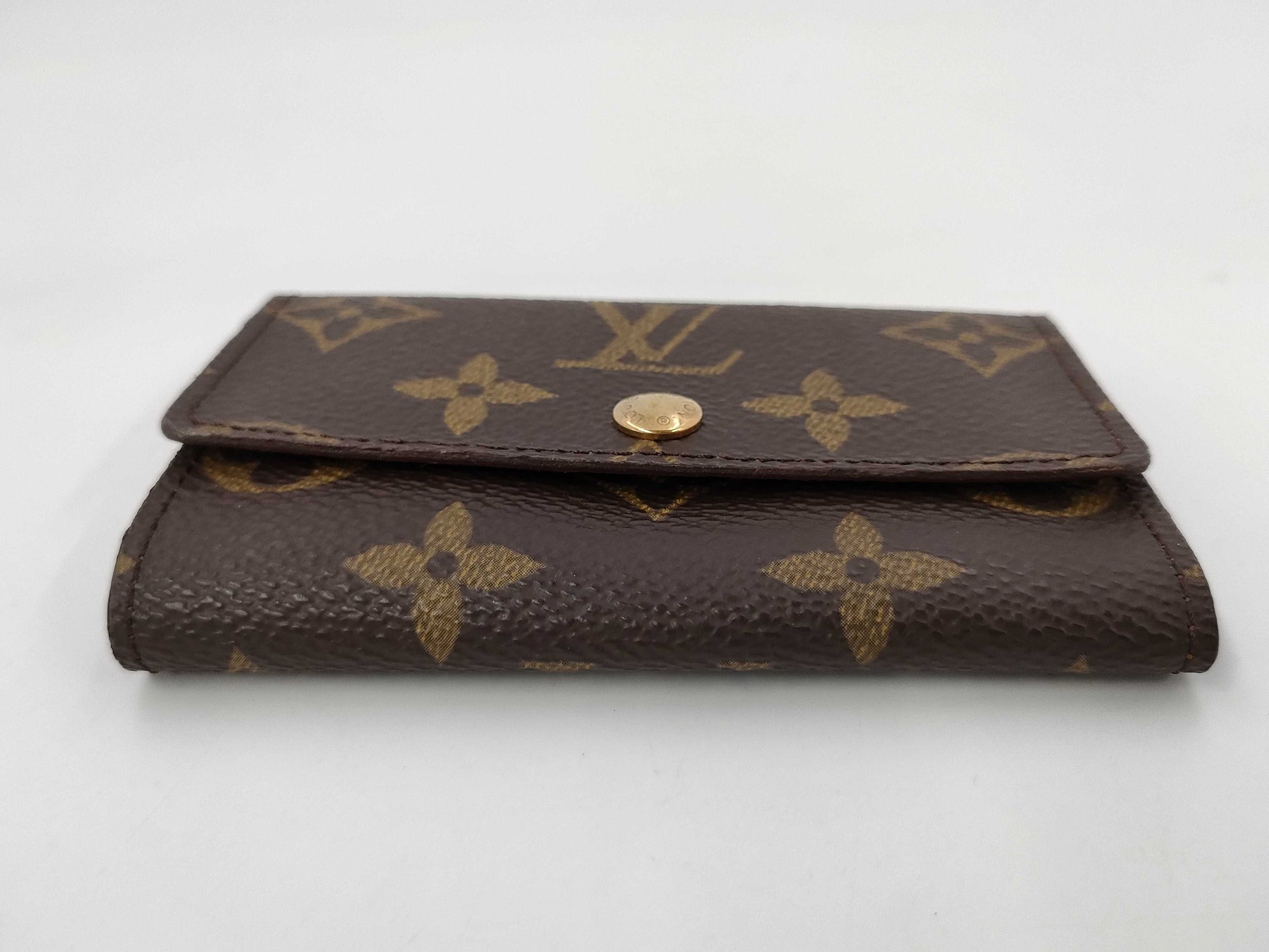 LOUIS VUITTON Murtikle 6 Keycase & Keychain