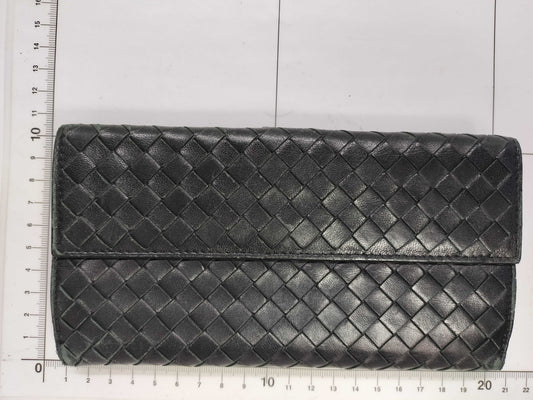 BOTTEGA VENETA Intrecciato BOTTEGA VENETA 2-Fold Long Wallet Wallet