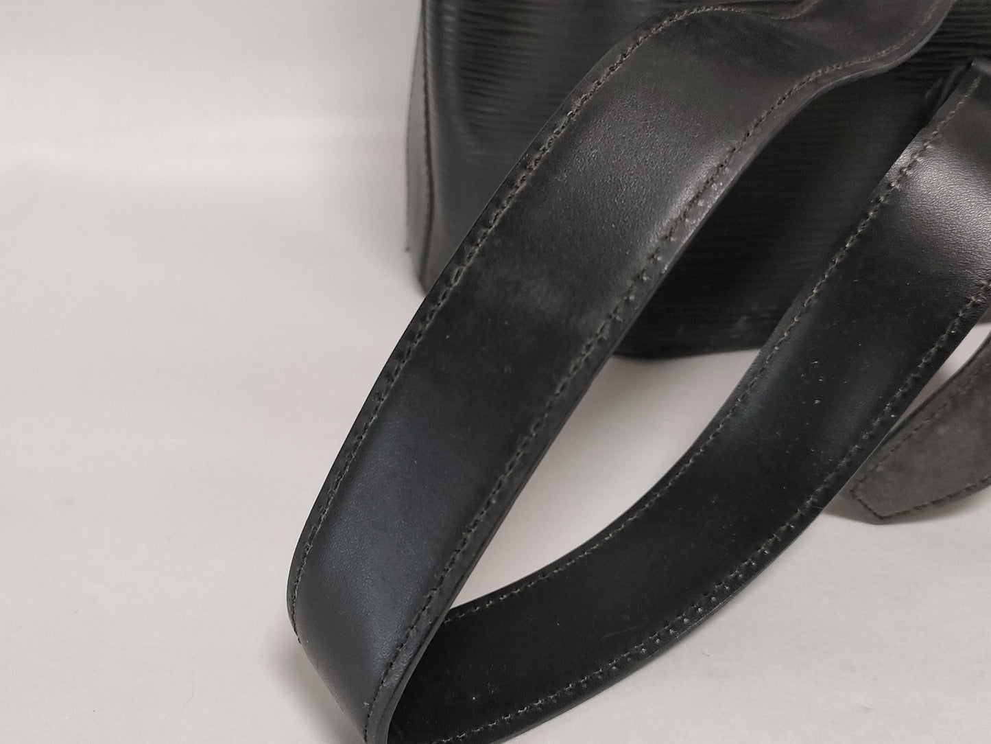 LOUIS VUITTON Epi One-Shoulder Bag Shoulder Bag