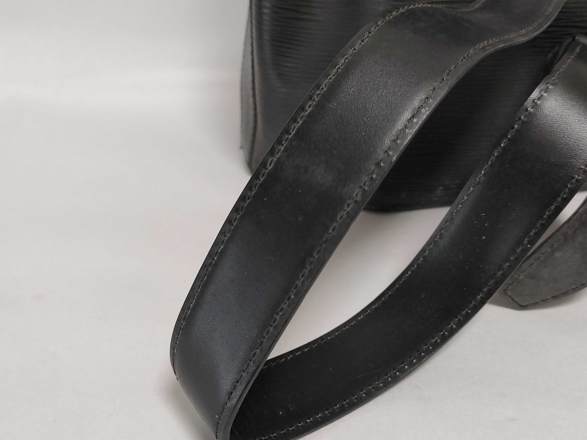 LOUIS VUITTON Epi One-Shoulder Bag Shoulder Bag