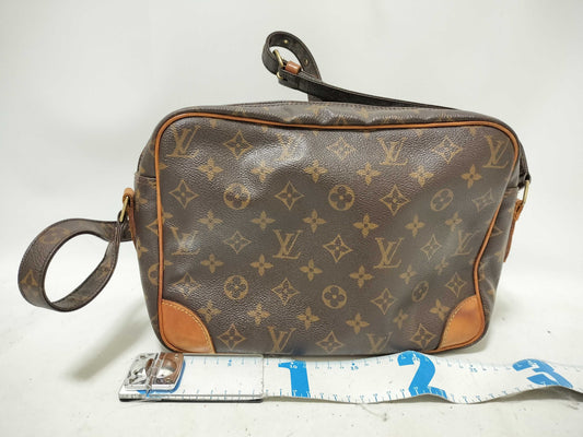 LOUIS VUITTON Monogram Camera Bag Shoulder Bag