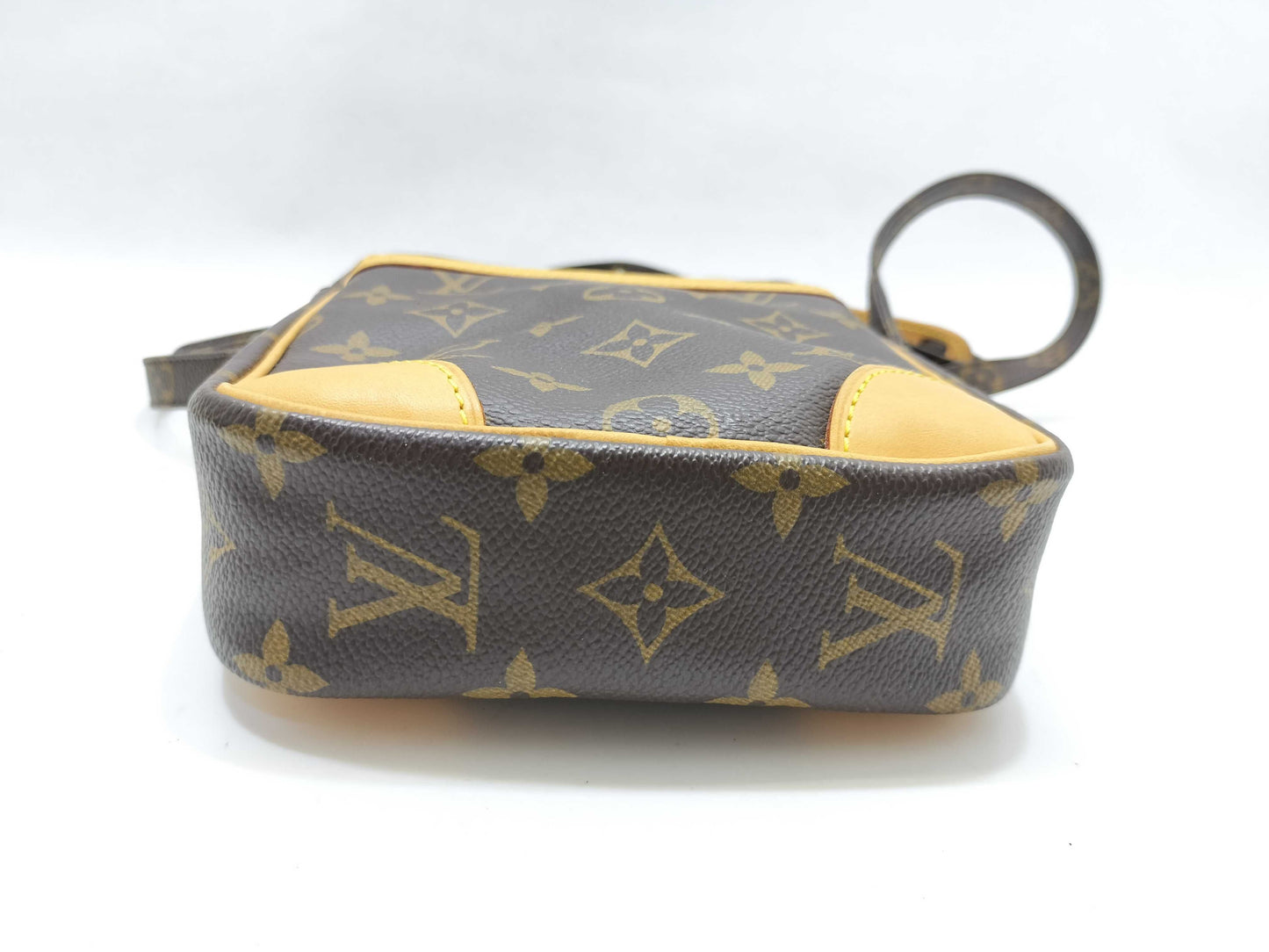 LOUIS VUITTON Monogram LV Monogram Shoulder Bag