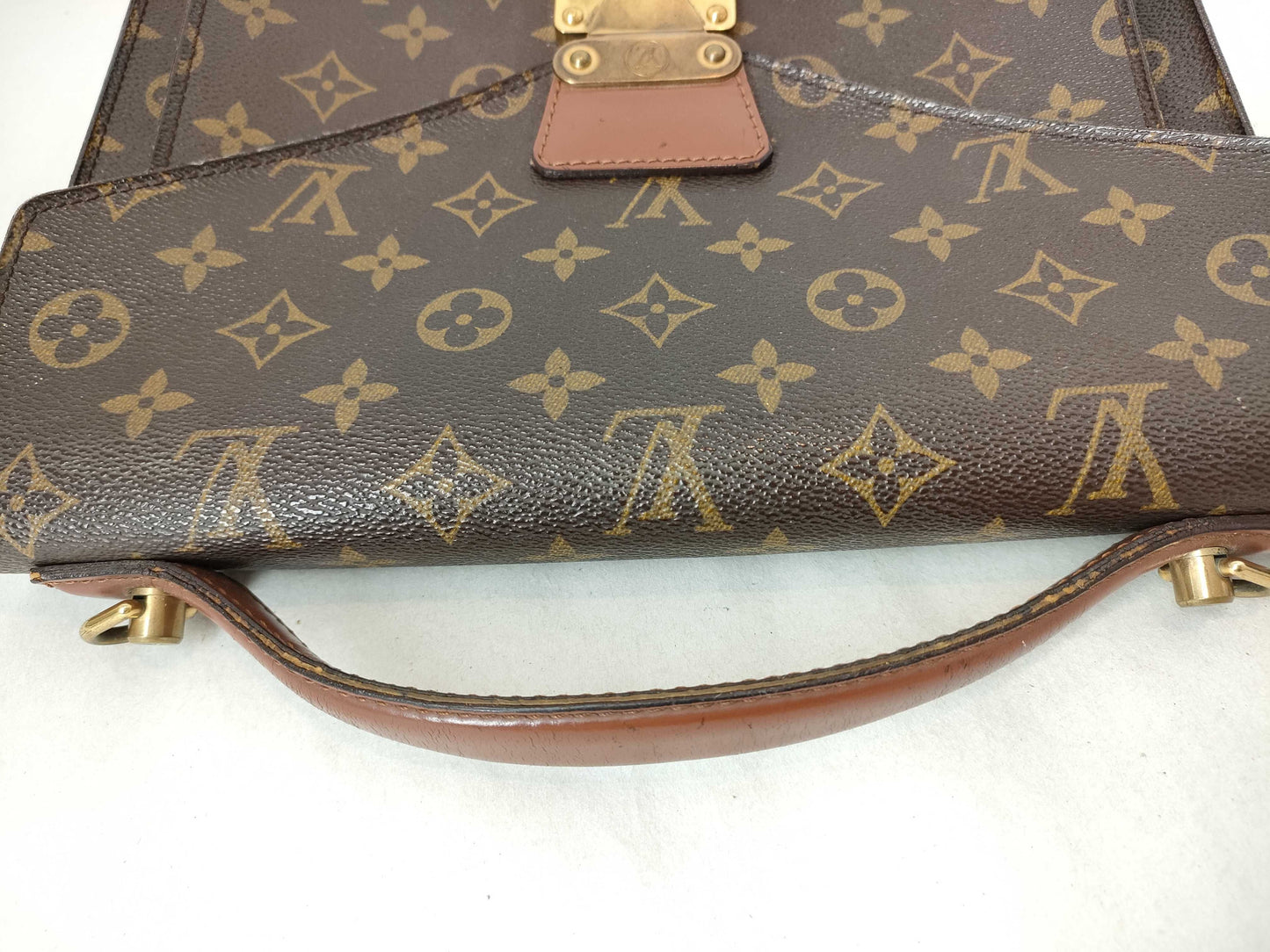 LOUIS VUITTON Monogram LOUIS VUITTON Louis Vuitton Monogram Monceau handbag