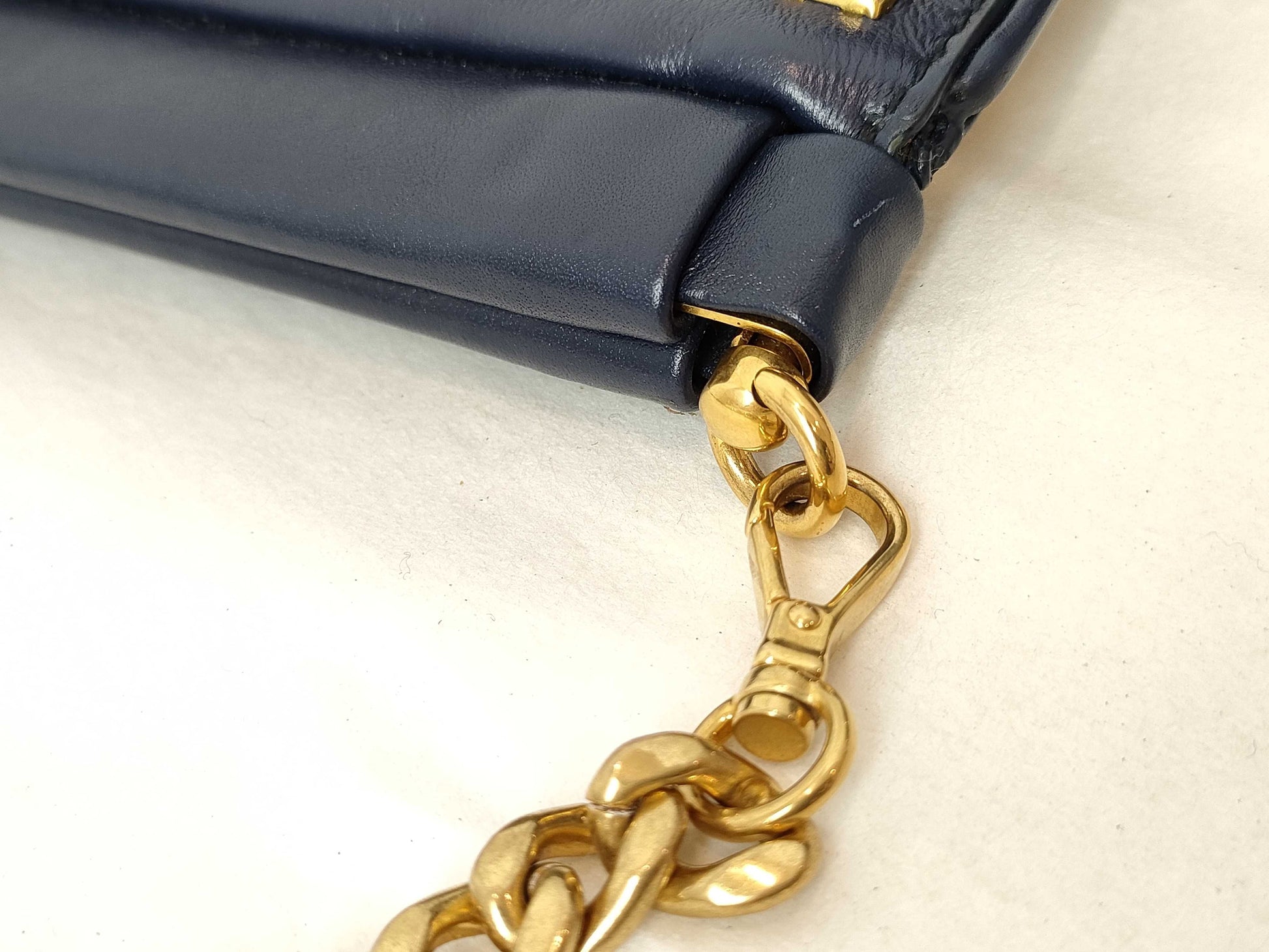 Miu Miu Miu Shoulder Pouch Stud Shoulder Bag Shoulder Bag