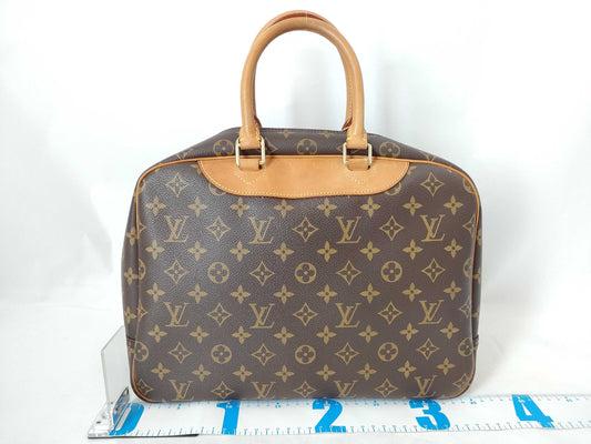 LOUIS VUITTON Monogram Vuitton Bag Handbag