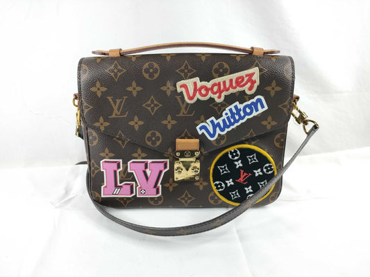 LOUIS VUITTON Louis Vuitton Metis MM Shoulder Bag