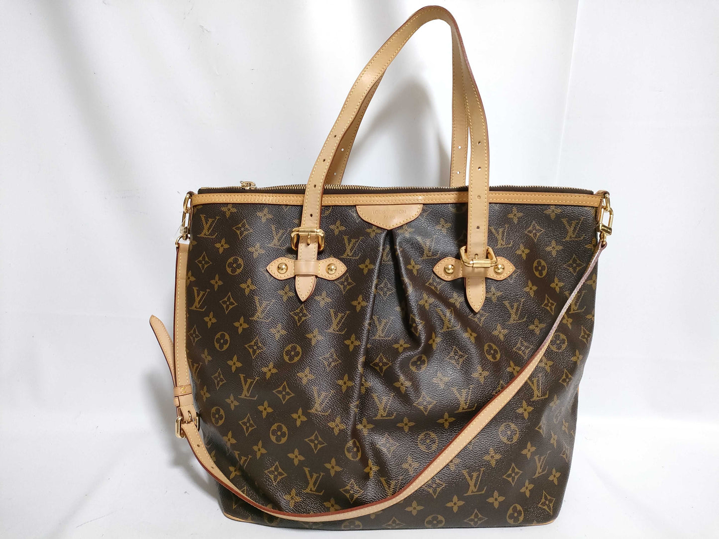LOUIS VUITTON Monogram Louis Vuitton Palermo GM Shoulder Bag