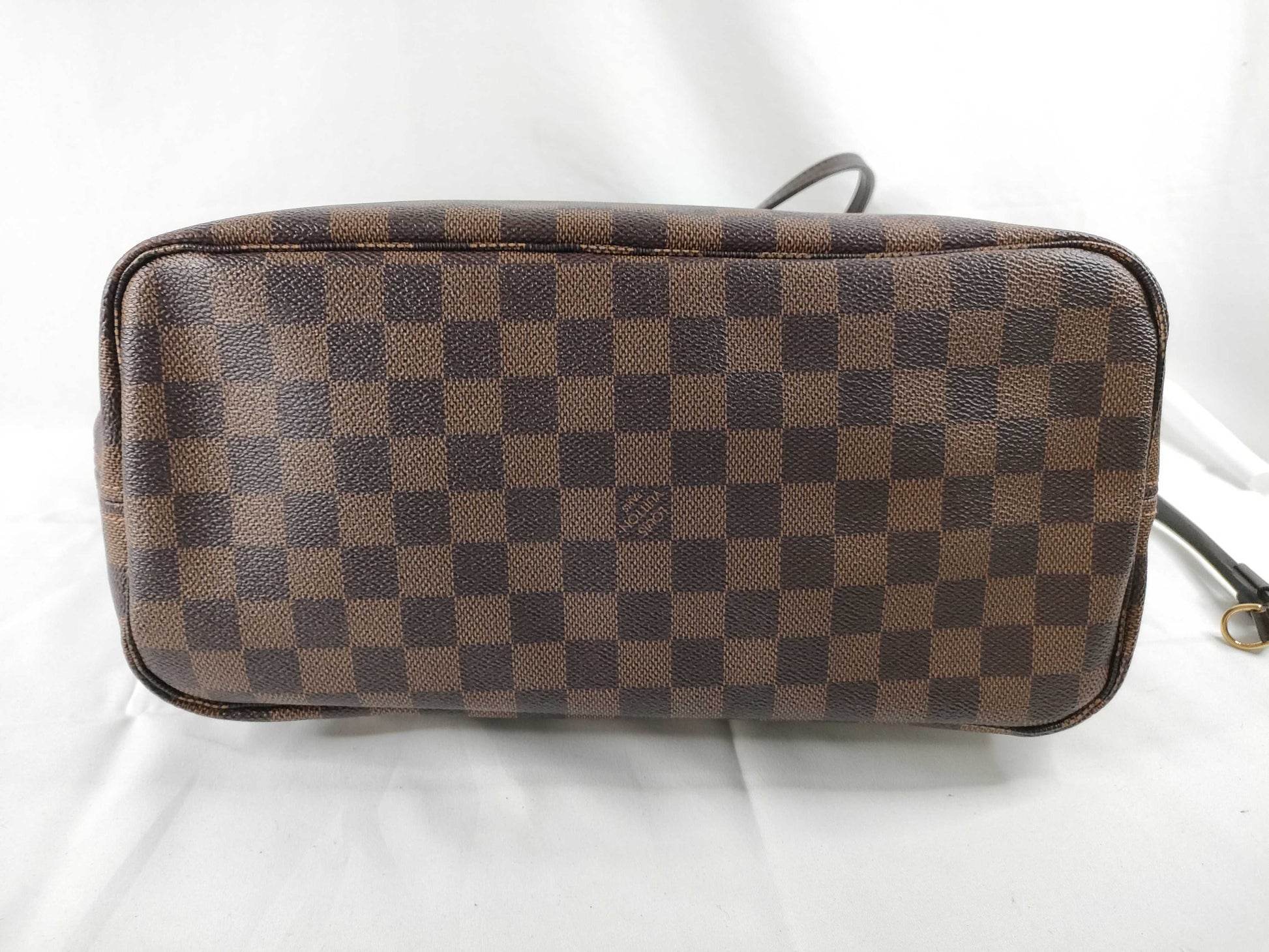 LOUIS VUITTON Damier Louis Vuitton Never Full Damier Tote Bag